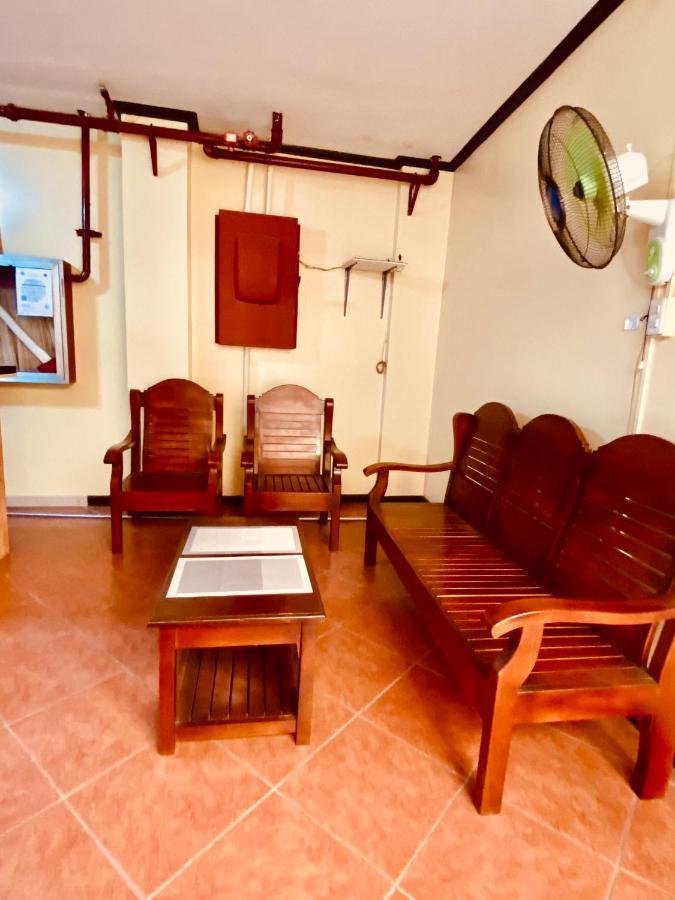 Achievers Dormitory Cebu Stadt Exterior foto