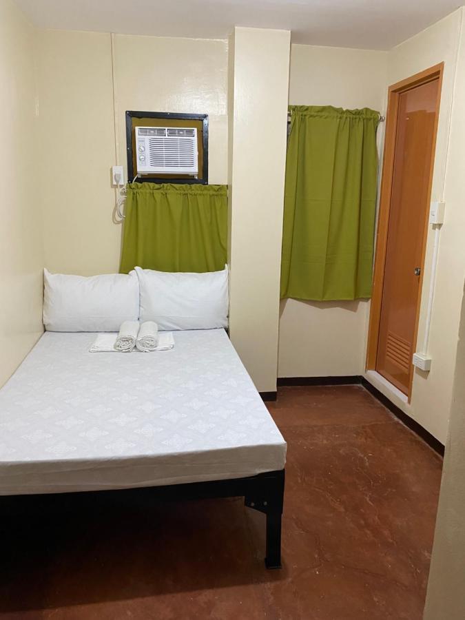 Achievers Dormitory Cebu Stadt Exterior foto
