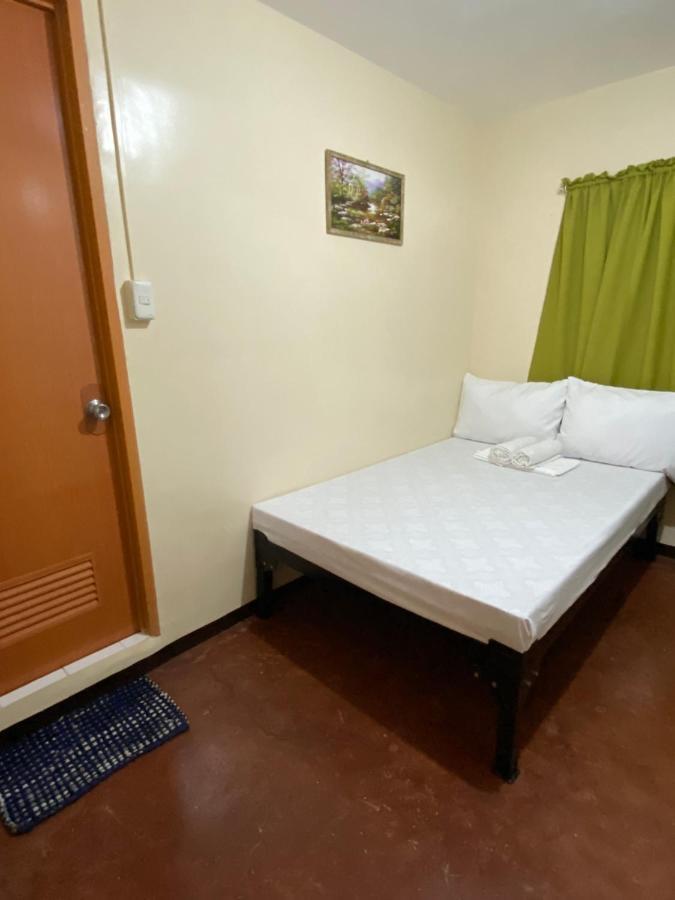 Achievers Dormitory Cebu Stadt Exterior foto