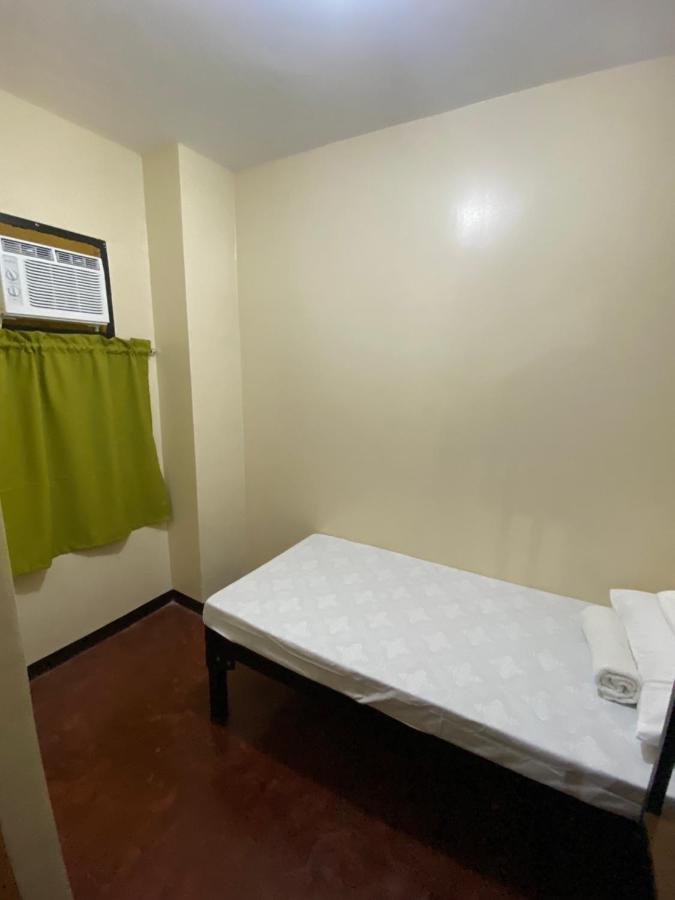 Achievers Dormitory Cebu Stadt Exterior foto